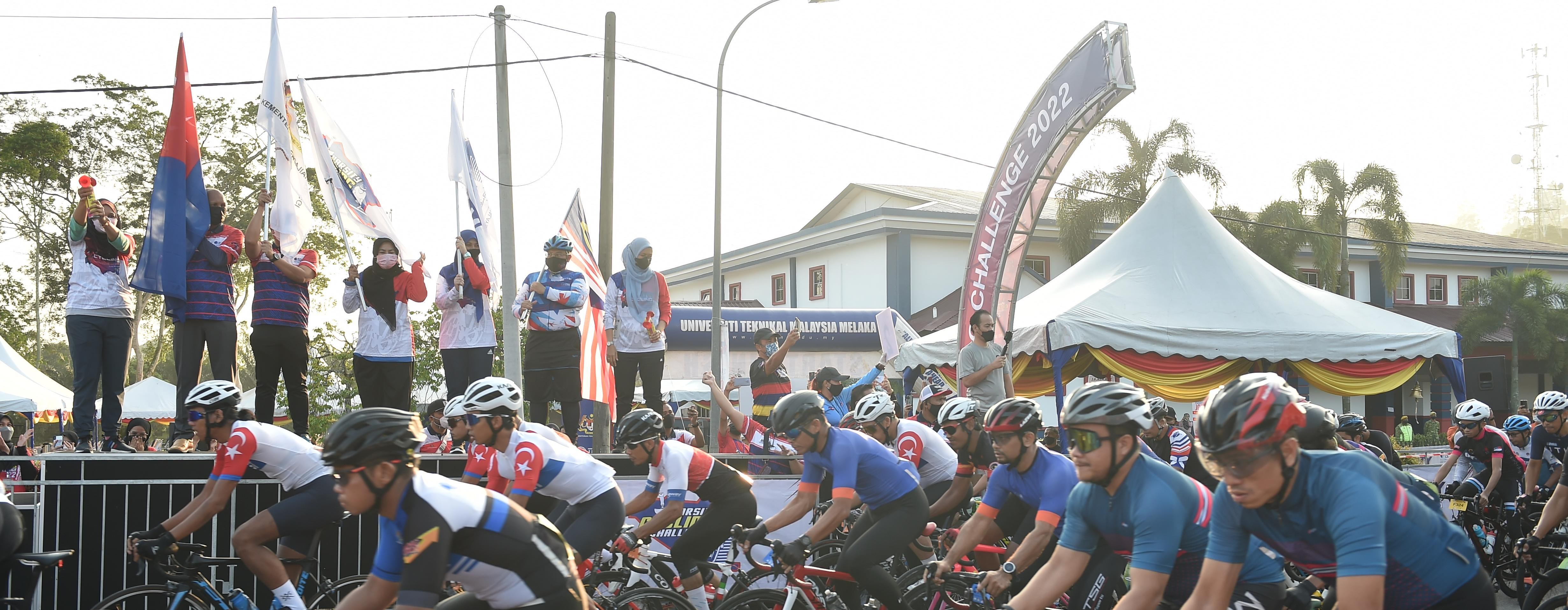 YBM Menyempurnakan Pelepasan Varsity Challenge 2022