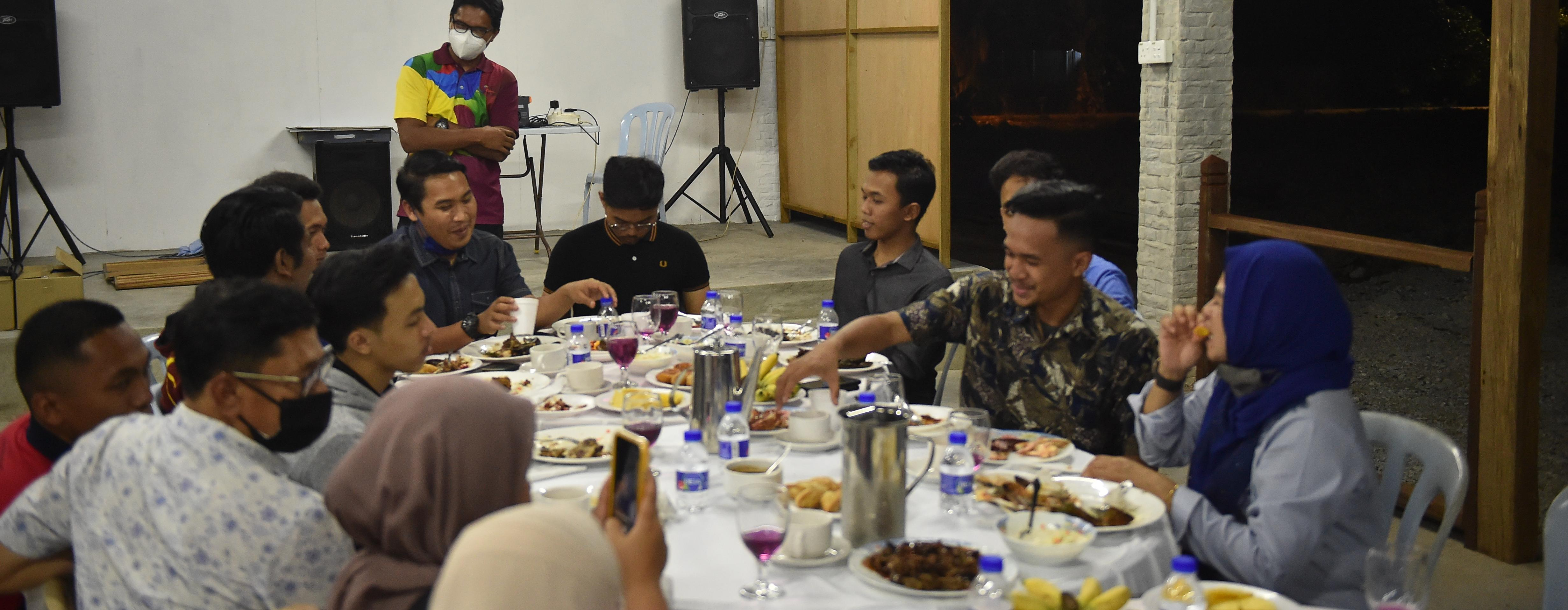 Sesi Libat Urus YBM bersama Mahasiswa