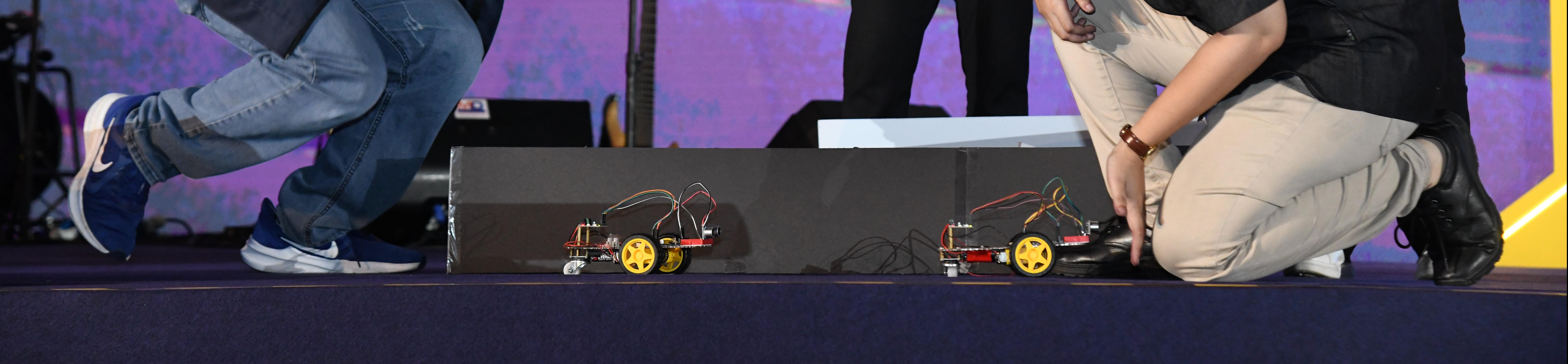 Aksi Pasukan Robocon UniMAP Menjadi Penutup Tirai Penyertaan KPT @ Jelajah AKM Perlis