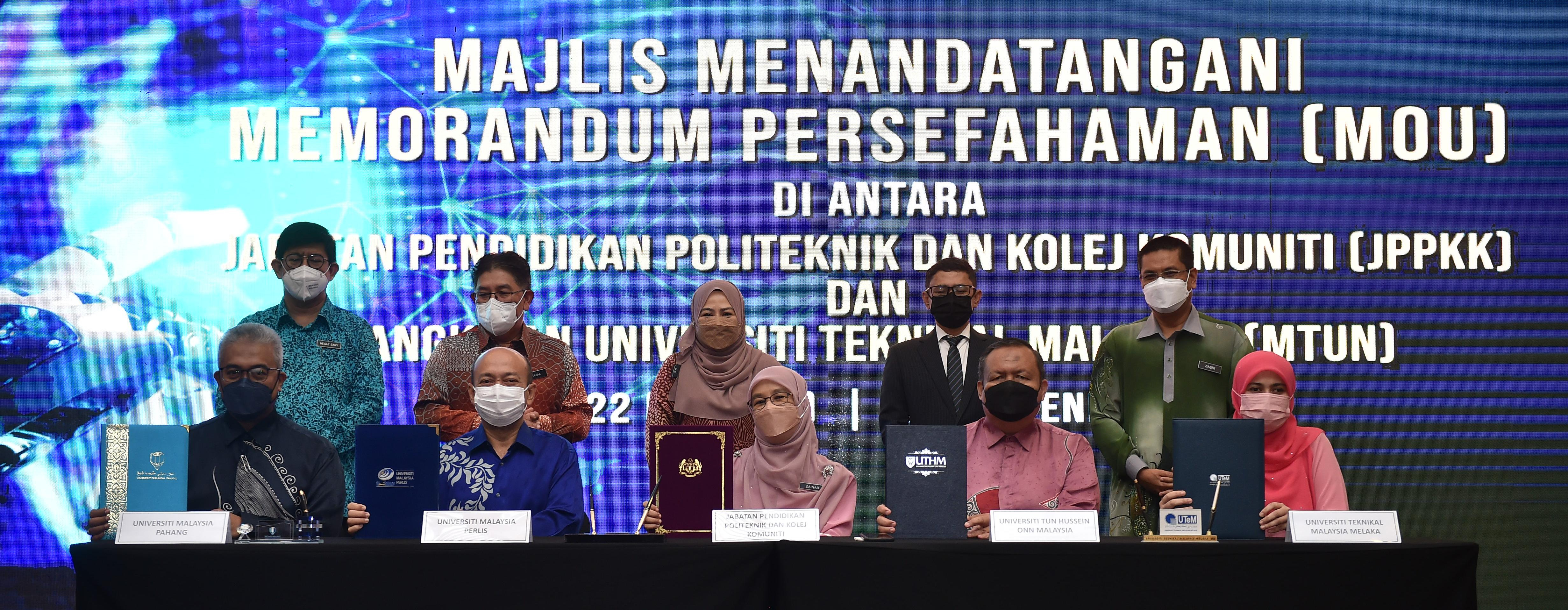 YBM Saksi MoU Antara JPPKK & MTUN