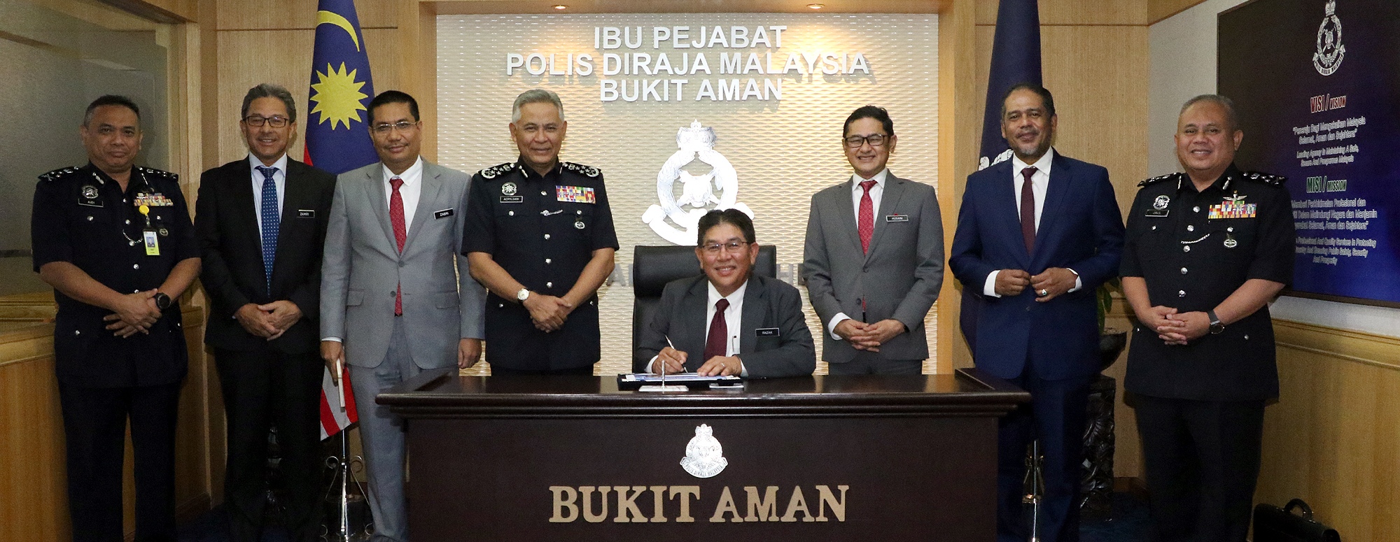 KPT Perkukuh Kerjasama dengan PDRM