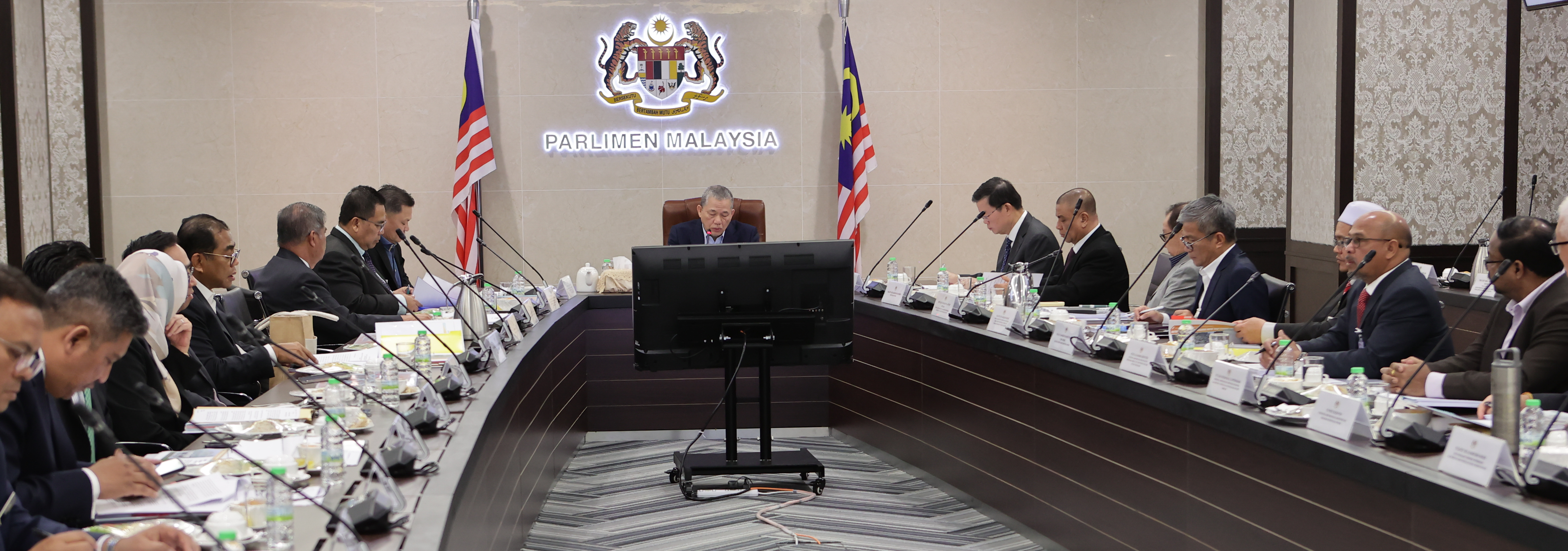 Menteri Pendidikan Tinggi Hadir Mesyuarat Pertama Majlis Biodiversiti Negara