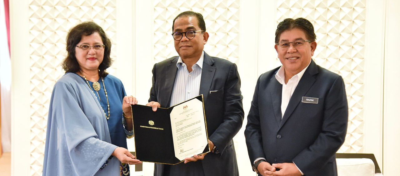 Prof. Dr. Azlinda Azman Teraju Baharu JPT Perkasa Institusi Pendidikan Tinggi Negara