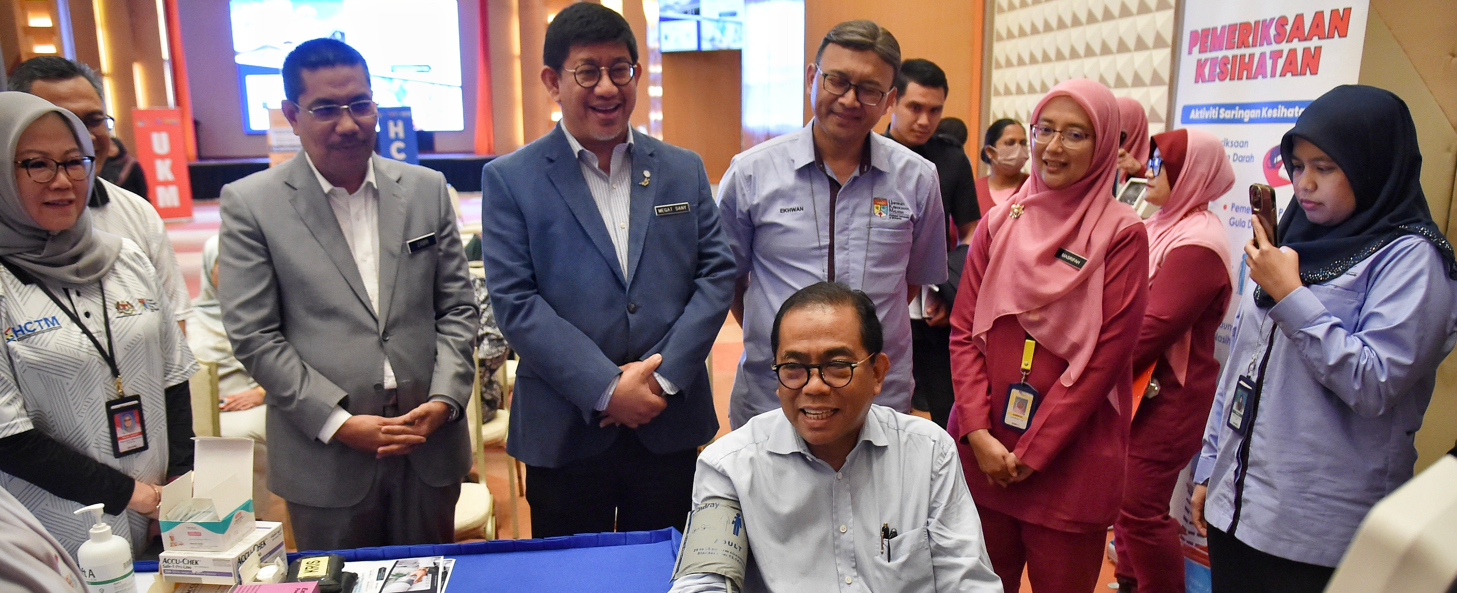 Kolaborasi KPT-HCTM Anjur Saringan Pemeriksaan Kesihatan Percuma Warga KPT