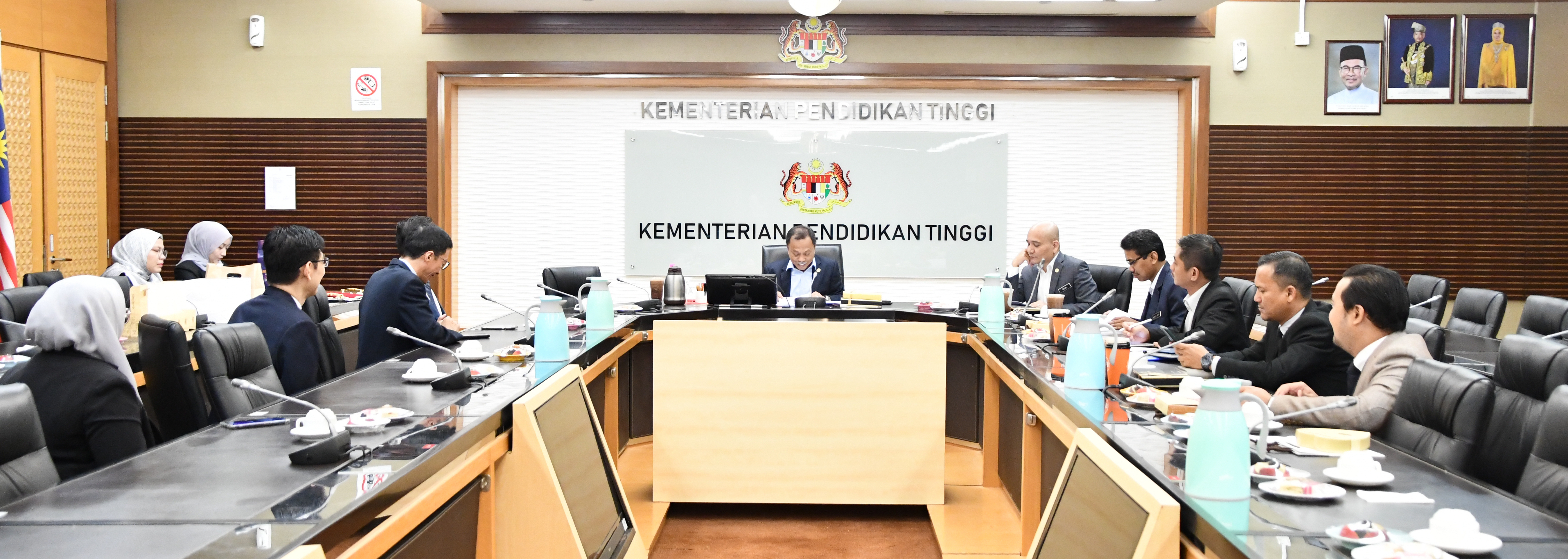 Kolej AMC Naik Taraf Kepada IPTS Bertaraf Kolej Universiti