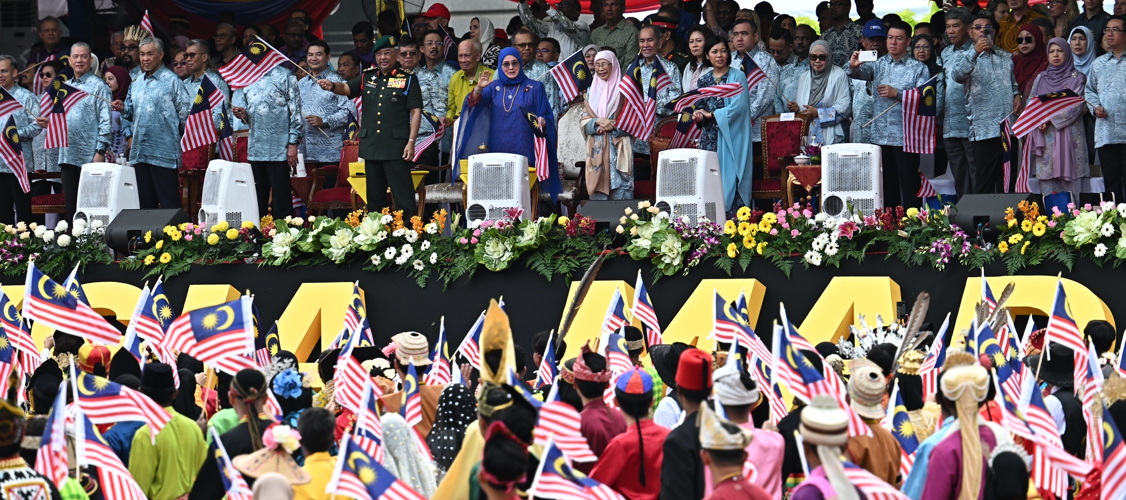 Sambutan Hari Kebangsaan Ke-66: Tekad Perpaduan Penuhi Harapan Dirai Meriah