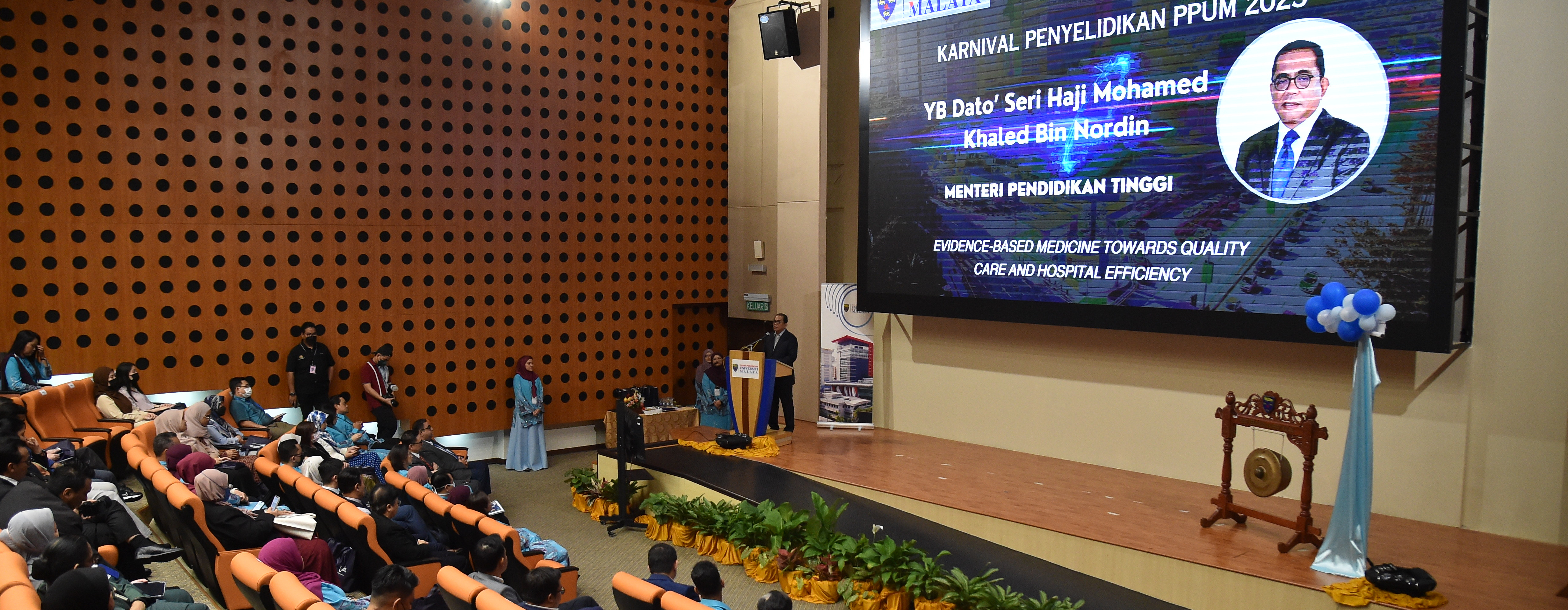 Karnival Penyelidikan PPUM 2023 Ketengah Hasil Penyelidikan Sektor Penjagaan Kesihatan Dan Perubatan Negara