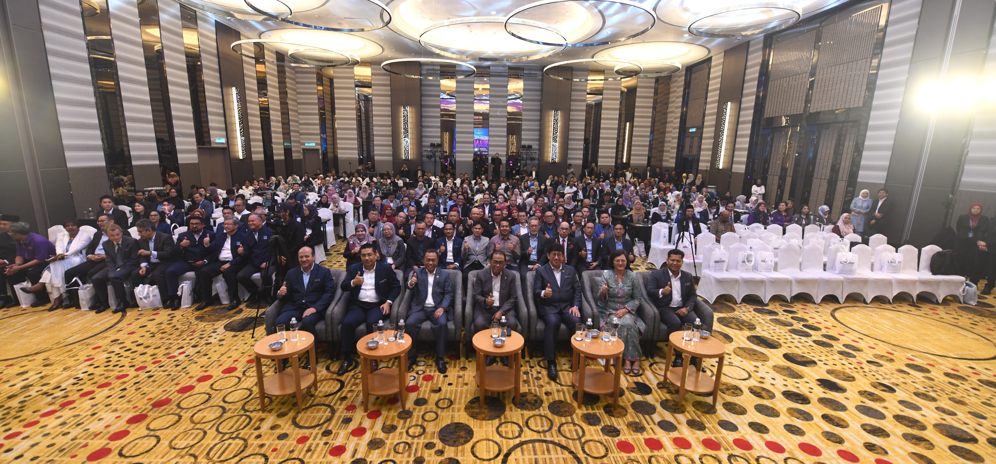 PKKG 2023 Medan Diskusi Peluang Kerjaya Masa Hadapan Graduan