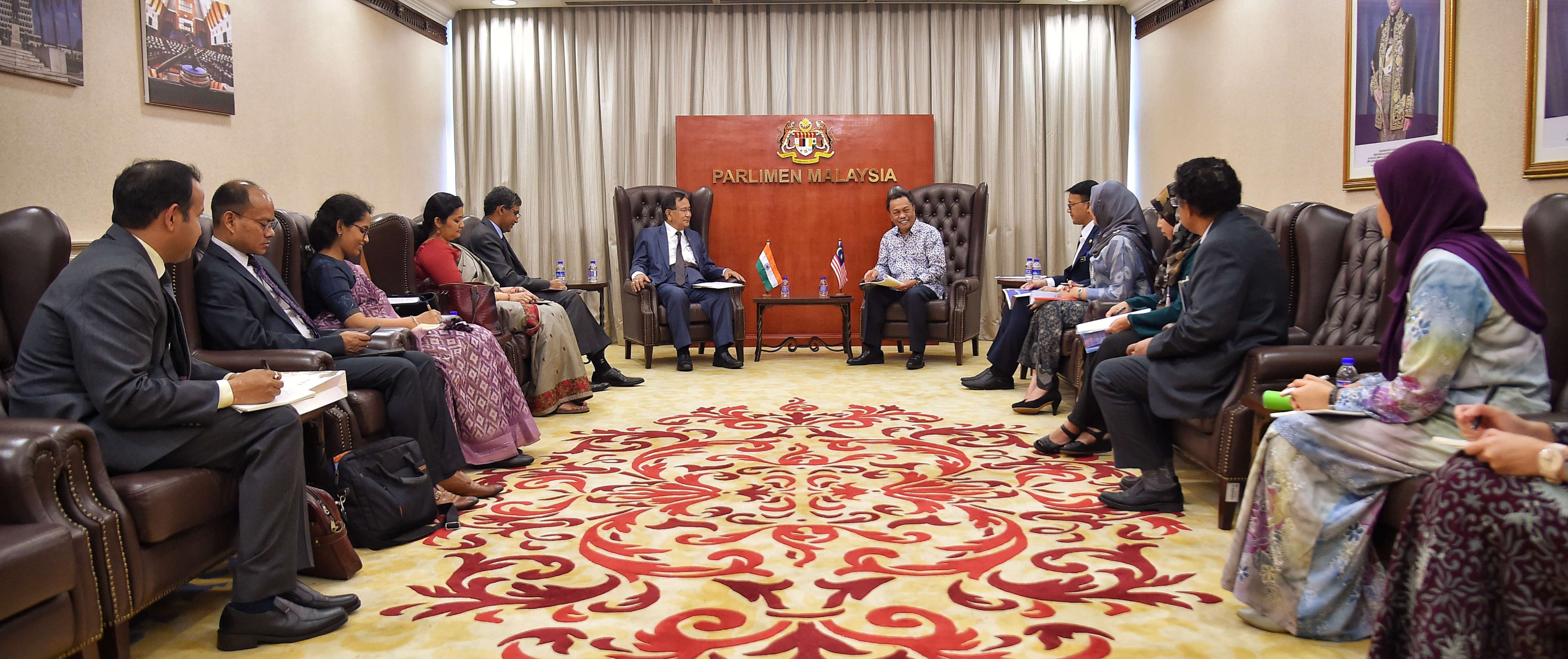 Timbalan Menteri Hubungan Luar Dan Pendidikan India Adakan Kunjungan Hormat Kepada YB Timbalan Menteri Pendidikan Tinggi