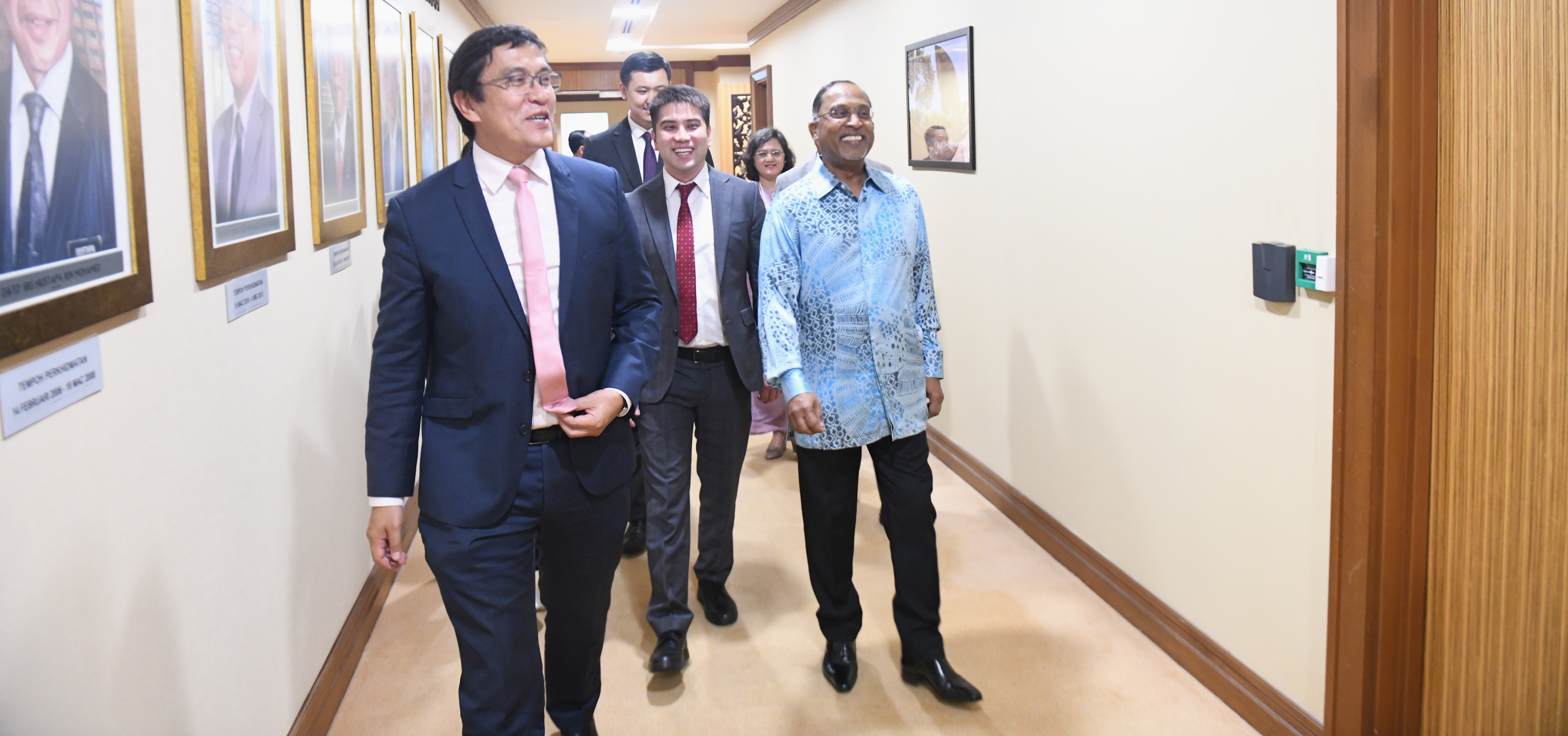 KPT Sedia Berkolaborasi Bersama Kerajaan Republik Kyrgyz Dalam Bidang Pendidikan Tinggi