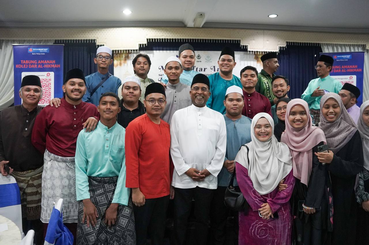 YB Menteri Puji KDH Lahir Graduan Seimbang Akademik Dan Agama