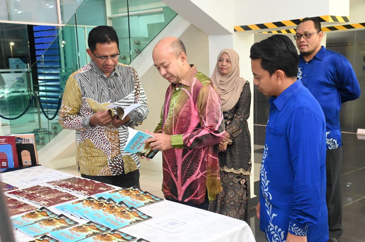 KSU, Sasterawan Negara Serikan Majlis Puisi Lestari Alam UniMAP