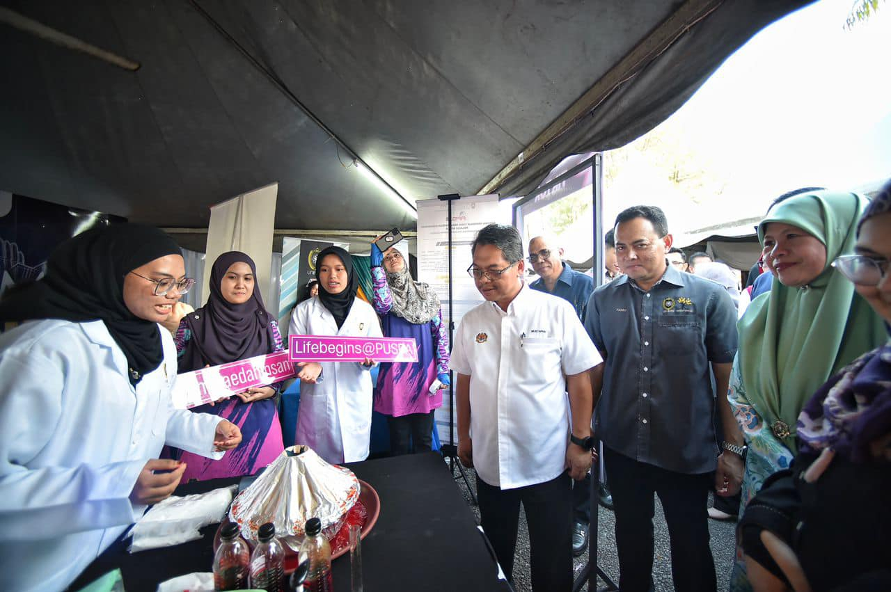 Mega Karnival UniSZA 2024 Eratkan IPT Dan Komuniti