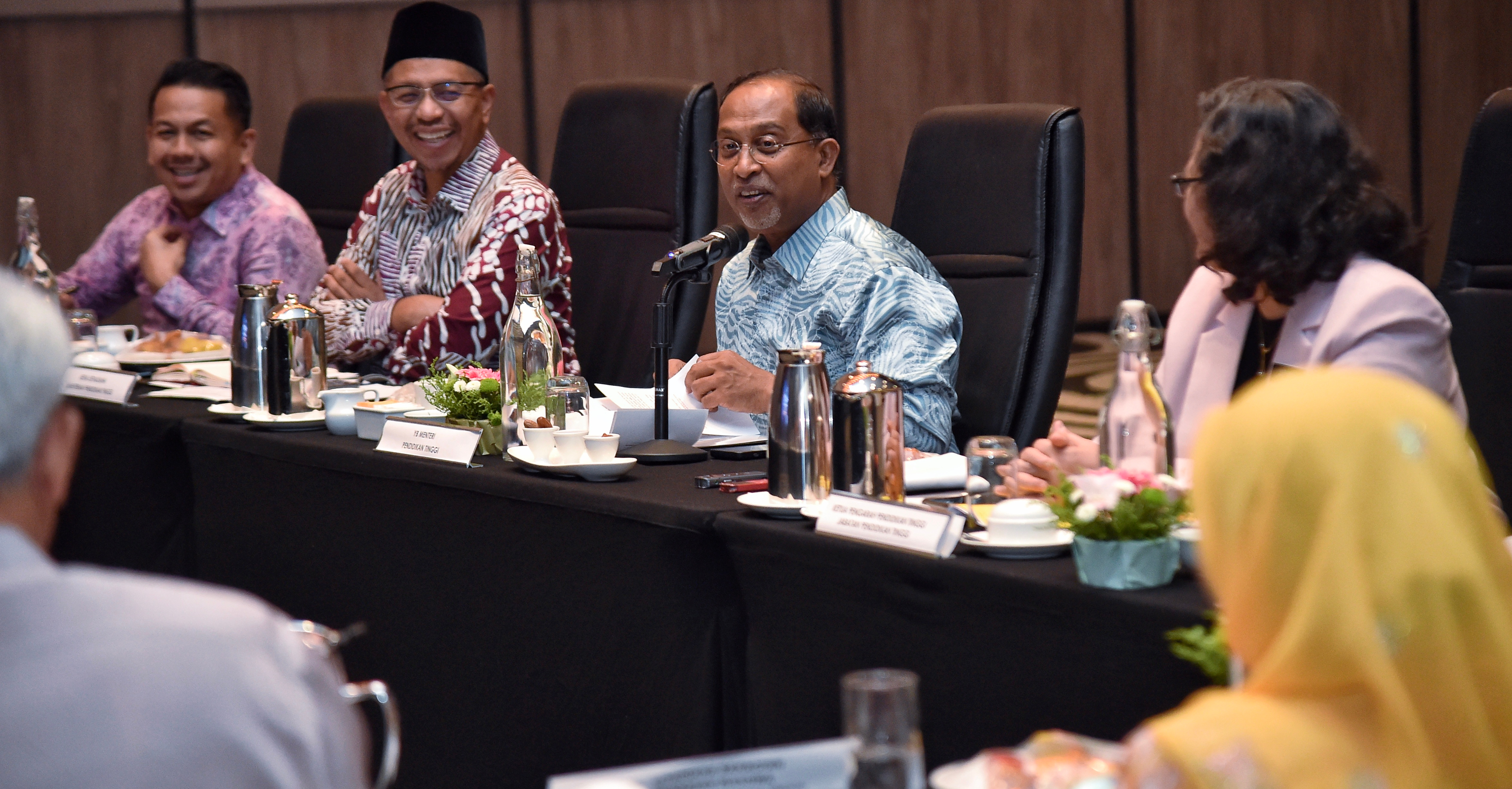 YB Menteri Bincang Pelbagai Perkara Dalam Sesi Dialog Bersama Wakil Kesatuan Akademik Universiti Awam
