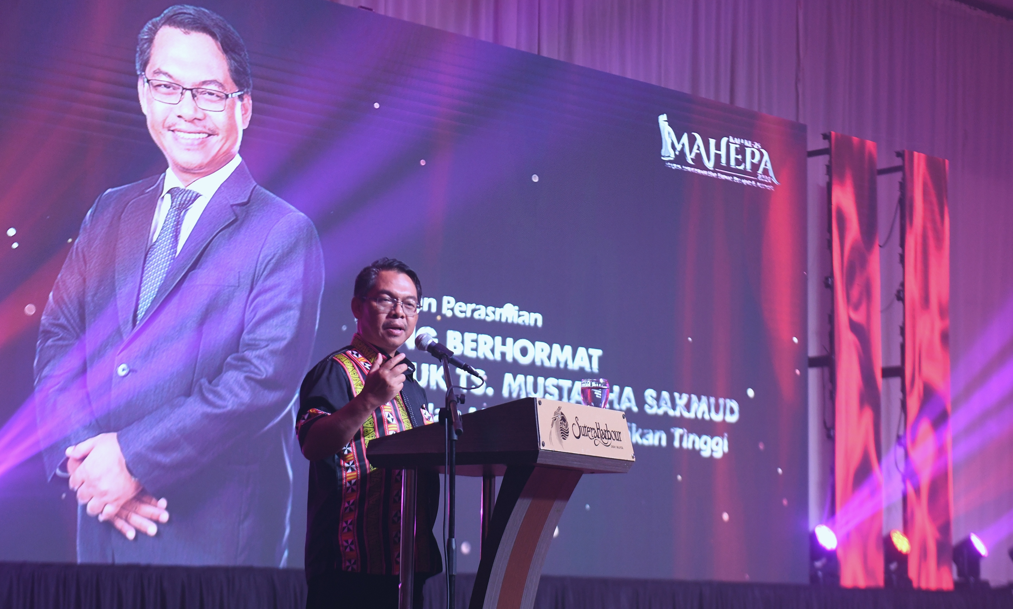 Kegemilangan Majlis Anugerah Mahepa Kali Ke-25 Kekal Iktiraf Dan Hargai Pencapaian Pelajar Serta Alumni UMS 