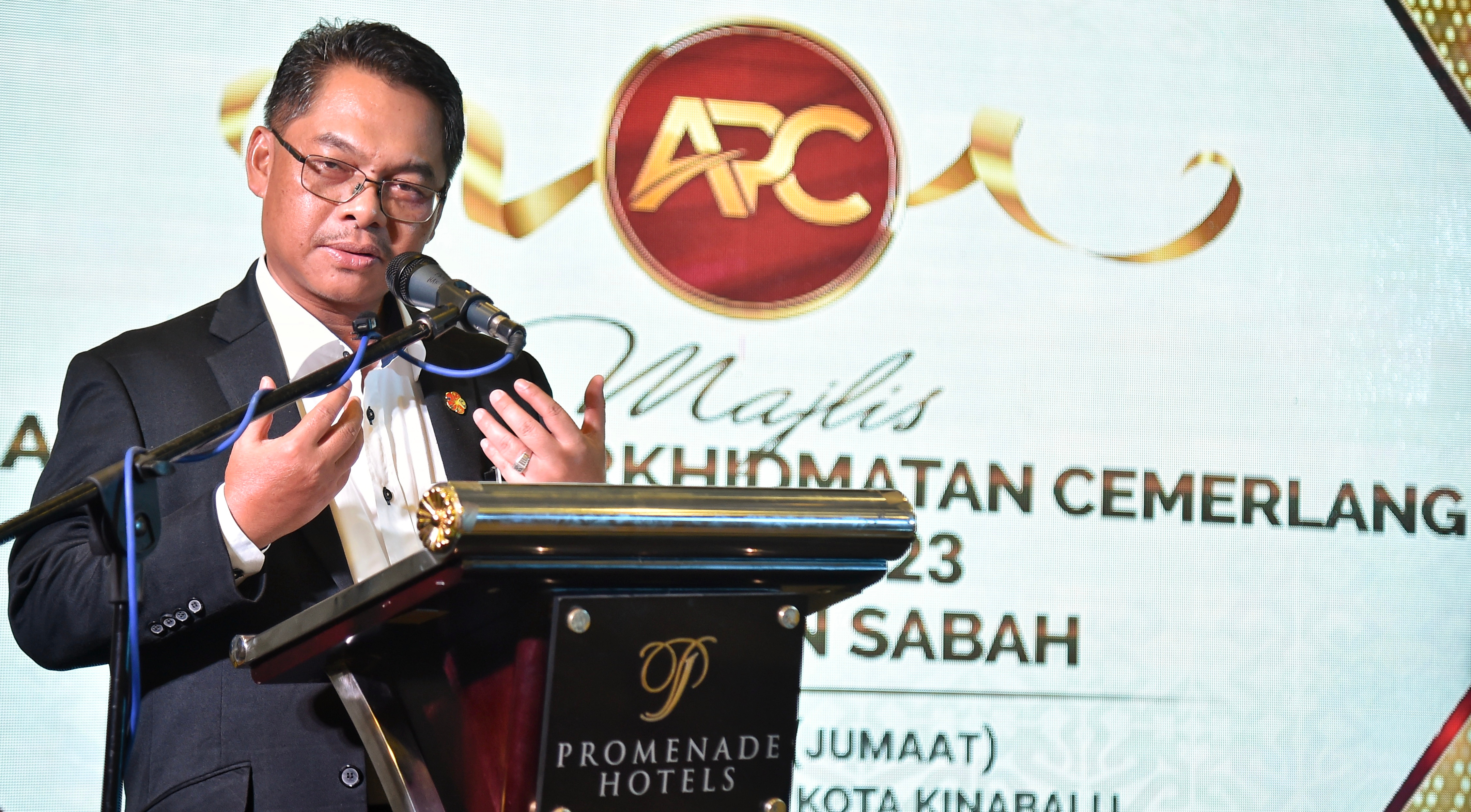 63 Warga POLYCC Zon Sabah Terima APC Tahun 2023