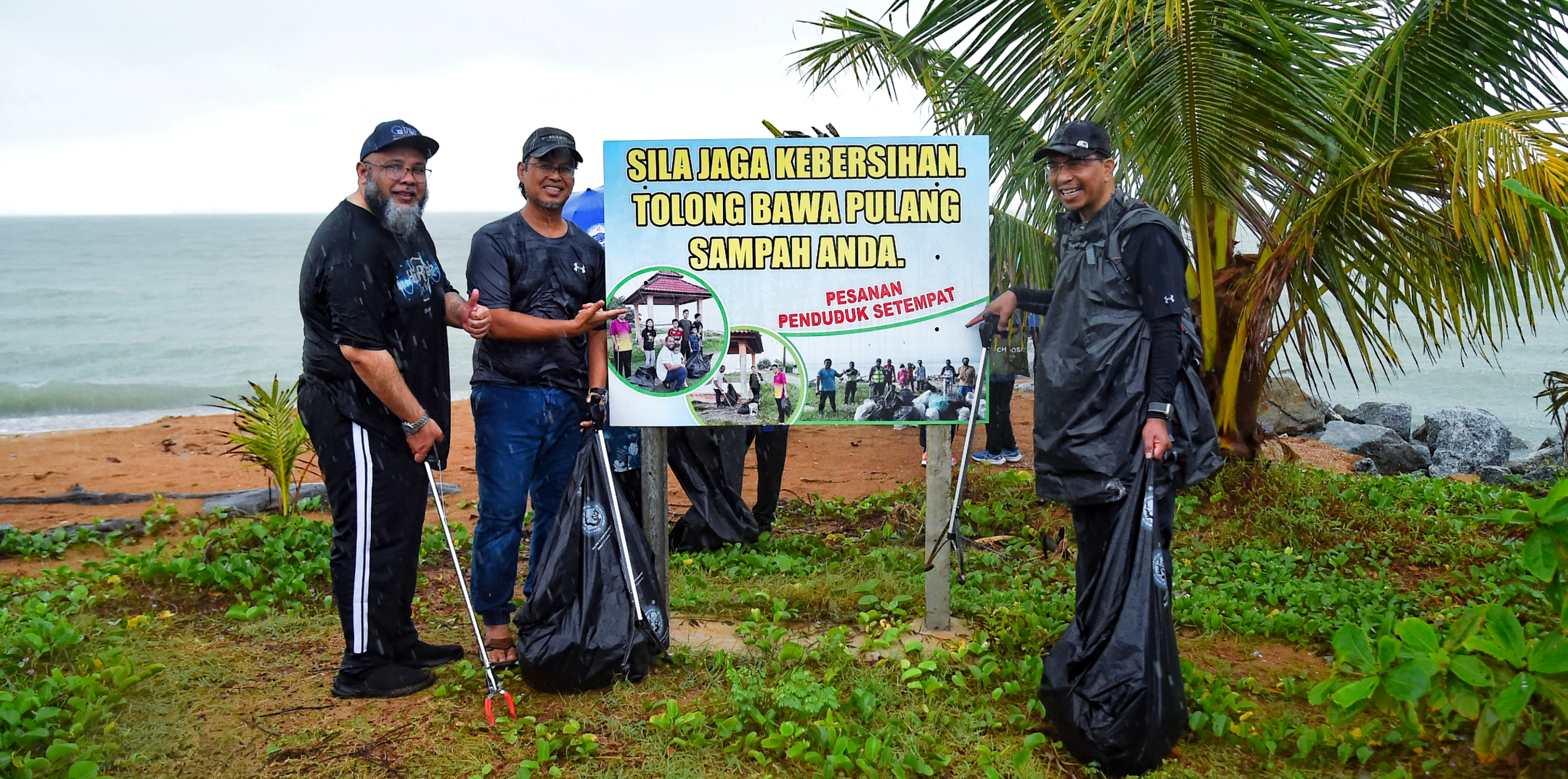 Program Santuni Madani KPT@KSB Berjaya Kutip 300 Kg Sampah Plastik