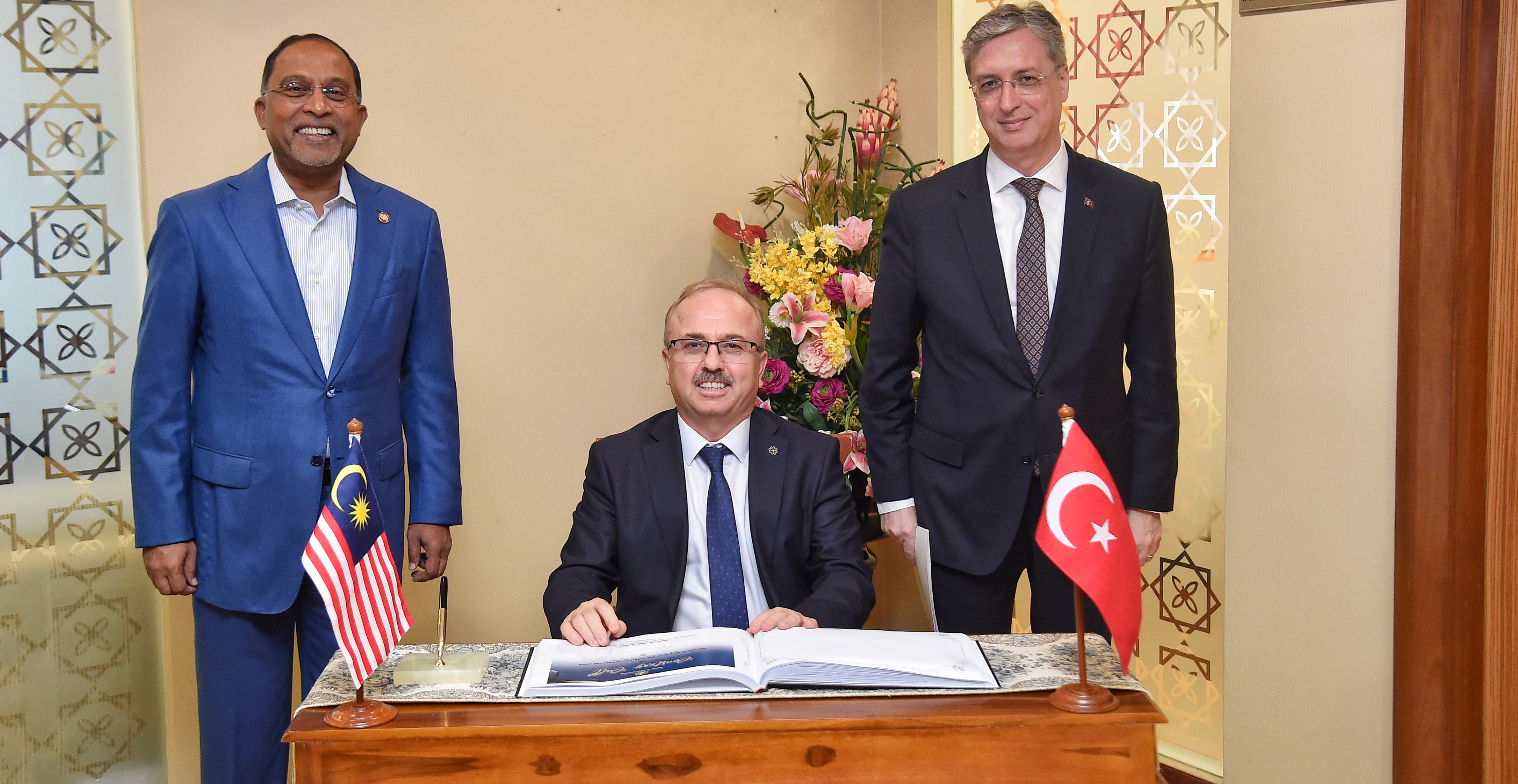 Kerjasama KPT Dengan Turkish Maarif Foundation (TMV) Perkukuhkan Bidang Pendidikan Tinggi Negara