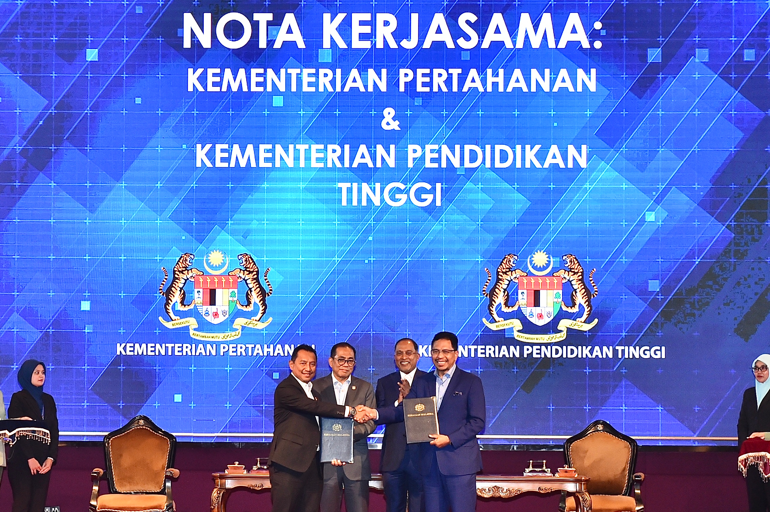 Nota Kerjasama KPT Dan MINDEF: Lonjakkan Pendidikan, Kemahiran Dan Kebajikan Warga ATM