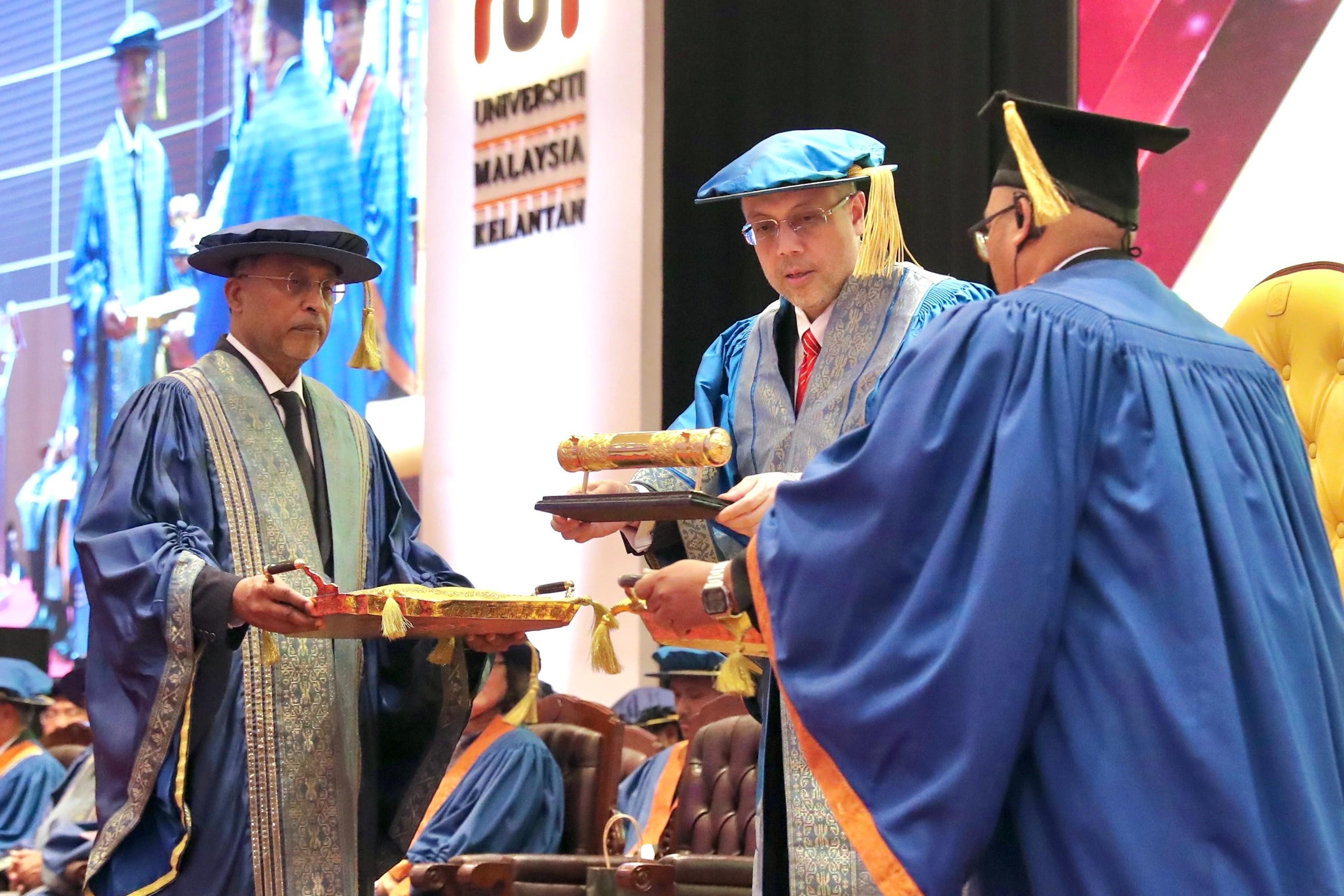 Tengku Mahkota Kelantan Dimasyhur Sebagai Pro-Canselor UMK