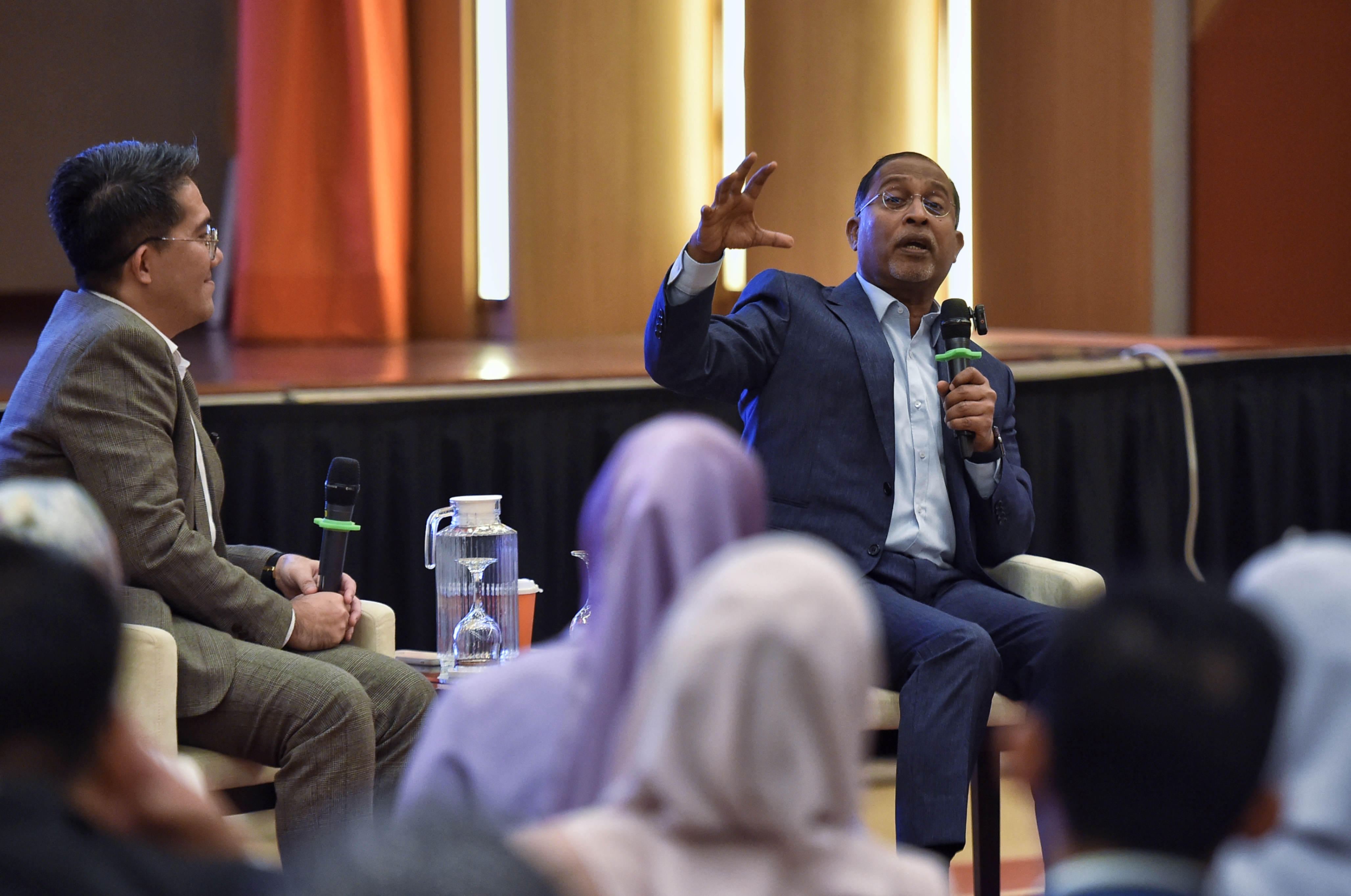 YB Menteri Tekankan Kepimpinan Holistik Dalam Dialog Bersama Pensyarah Muda IPTA