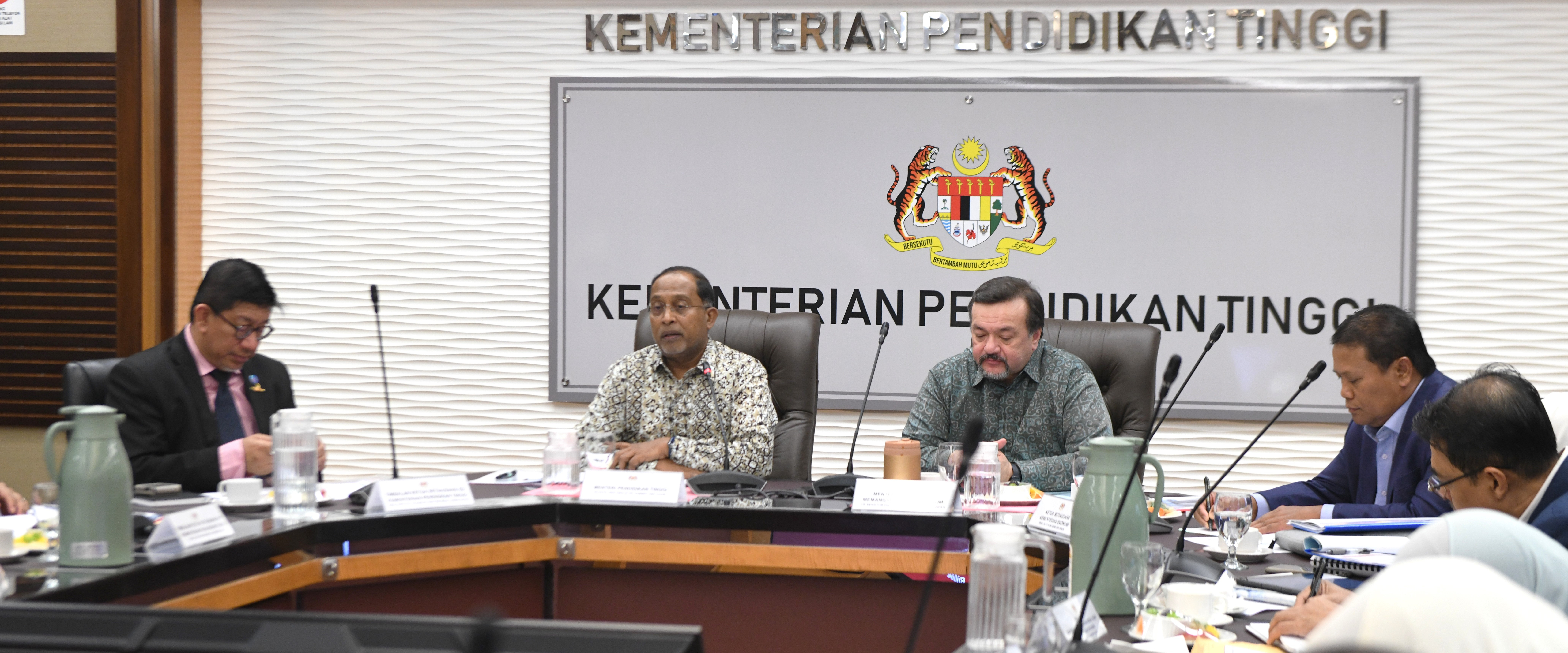 Sesi Libat Urus Pasca Mesyuarat Khas Jemaah Menteri Mengenai RMK13 Kementerian Pendidikan Tinggi- Kementerian Ekonomi