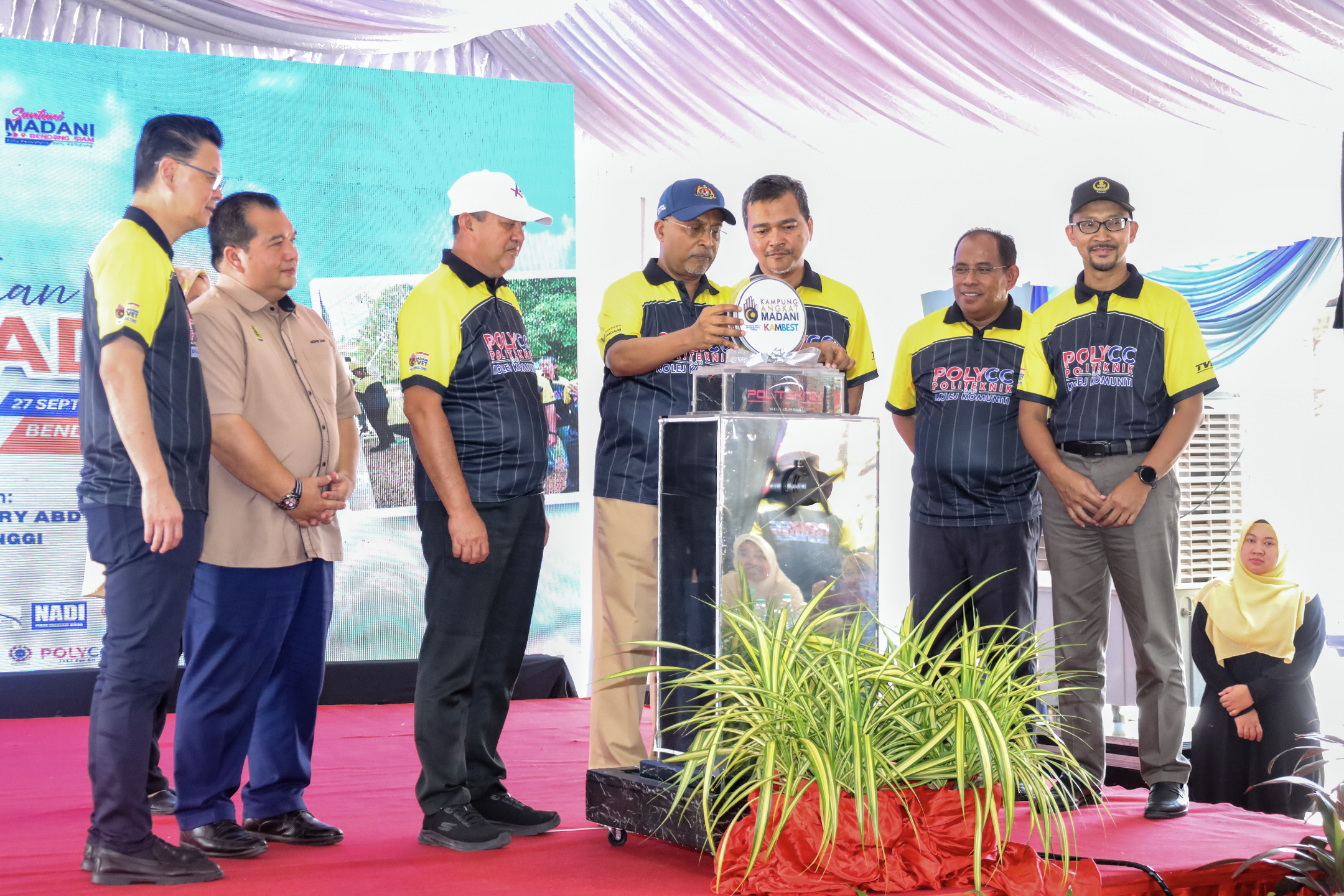 KAMBEST: POLYCC Terjemah Pendidikan Tinggi Demi Manfaat Rakyat, Perkasakan Komuniti Kampung Bendang Siam