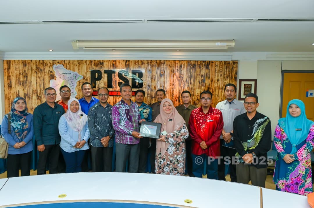TKSU (Pengurusan Dan Pembangunan) KPT Rasmi CINOVATE 2025 PMTG Dan Buat Lawatan Pemantauan Projek Di PTSB