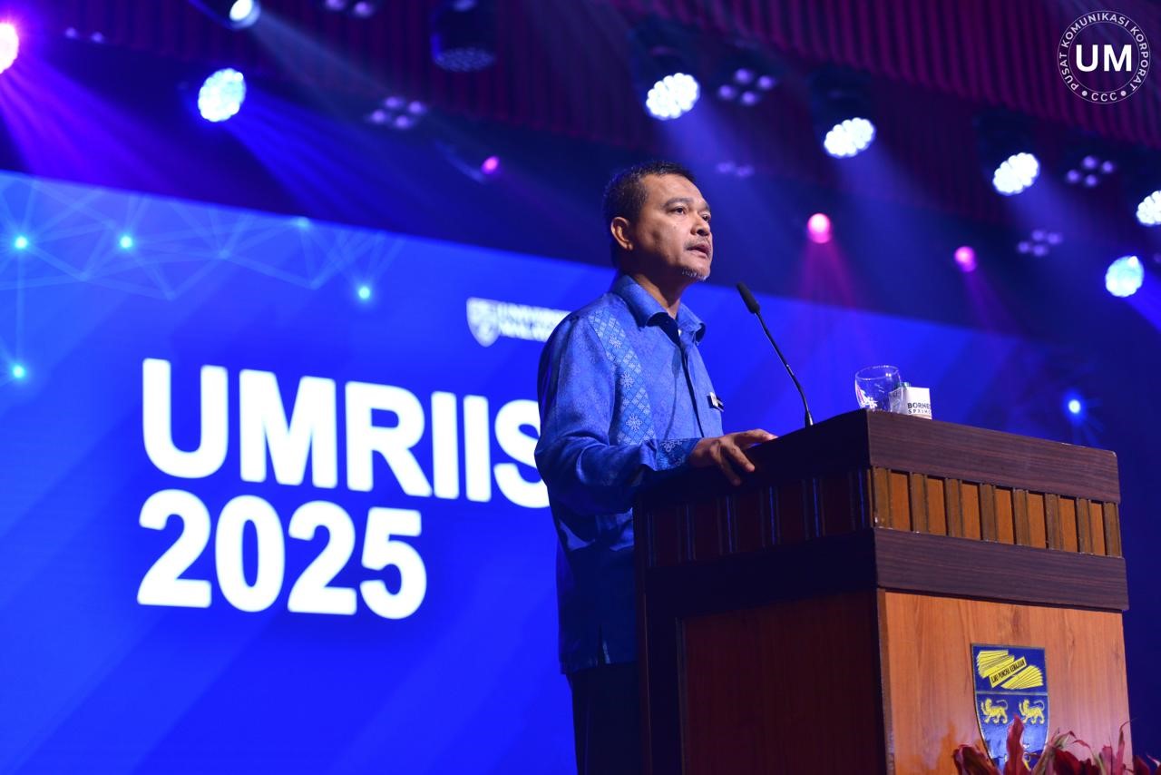 KPT: UMRIIS 2025 Model Tauladan Sinergi Akademia Dan Industri Berimpak Tinggi