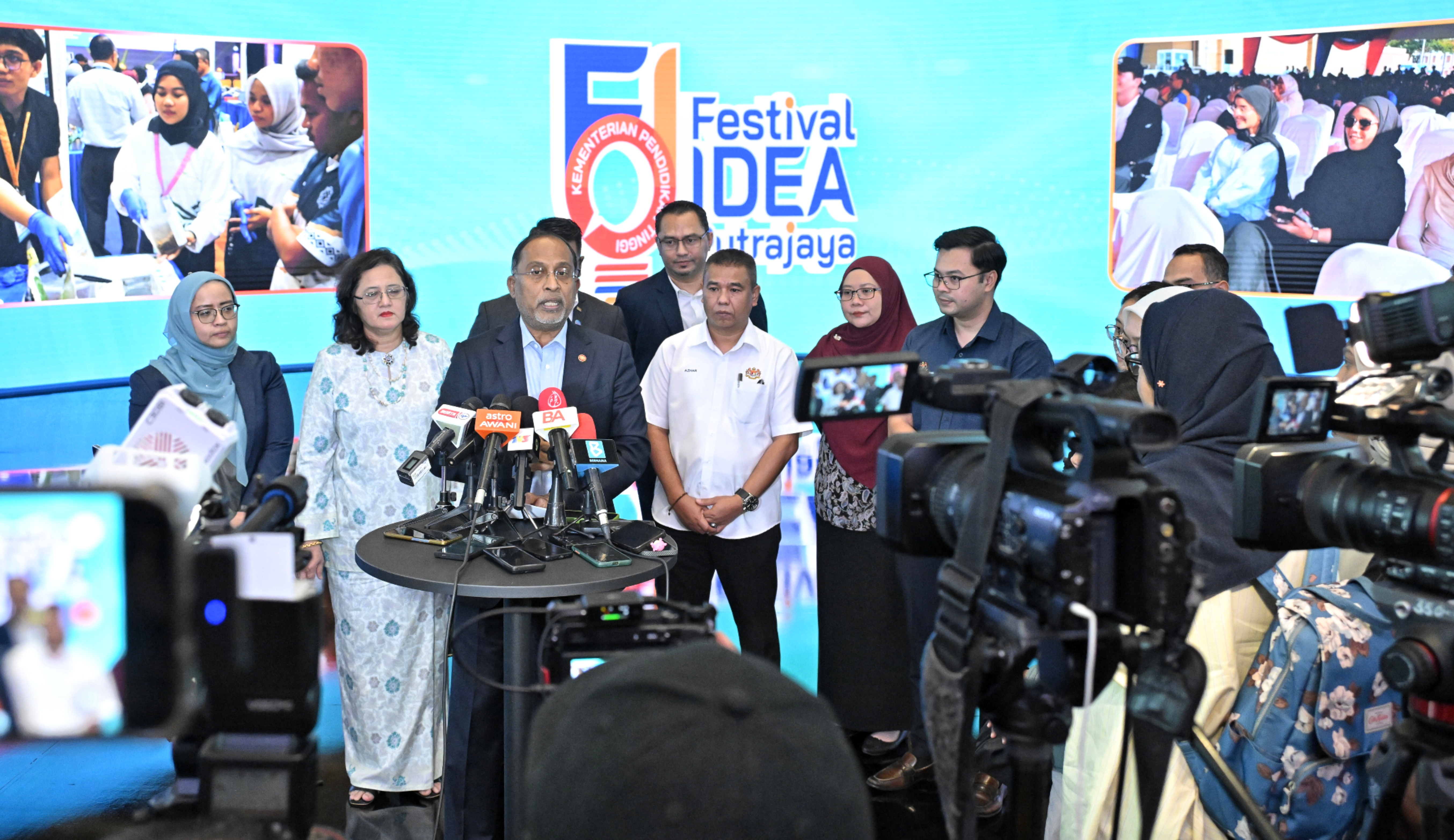 YB Menteri Tinjau Persiapan Akhir Festival Idea Putrajaya 2025 Di PICC Bersama Rakan Media