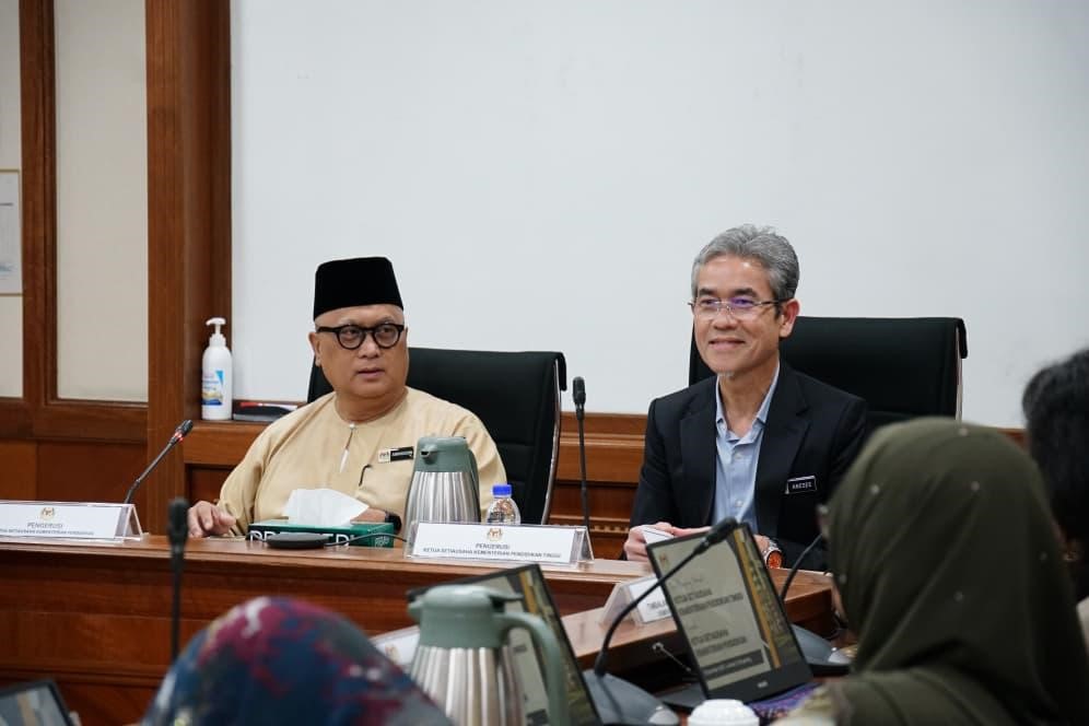 Majlis Perbincangan Strategik KPM-KPT Perkukuh Sinergi Sektor Pendidikan Negara