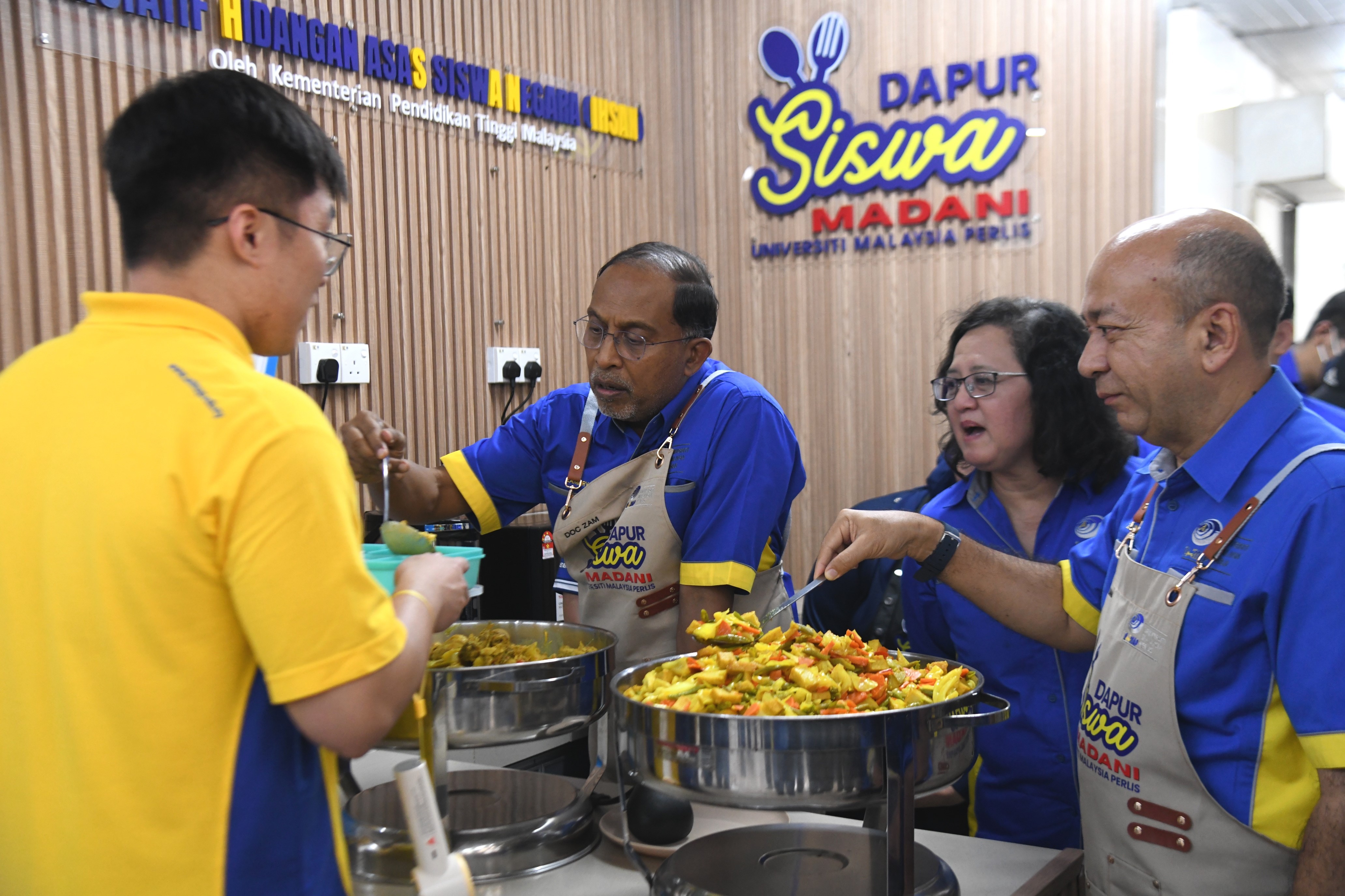 Lawatan Kerja UniMAP: YB Menteri Tinjau Pengoperasian Dapur Siswa MADANI dan Menu Kasih Siswa