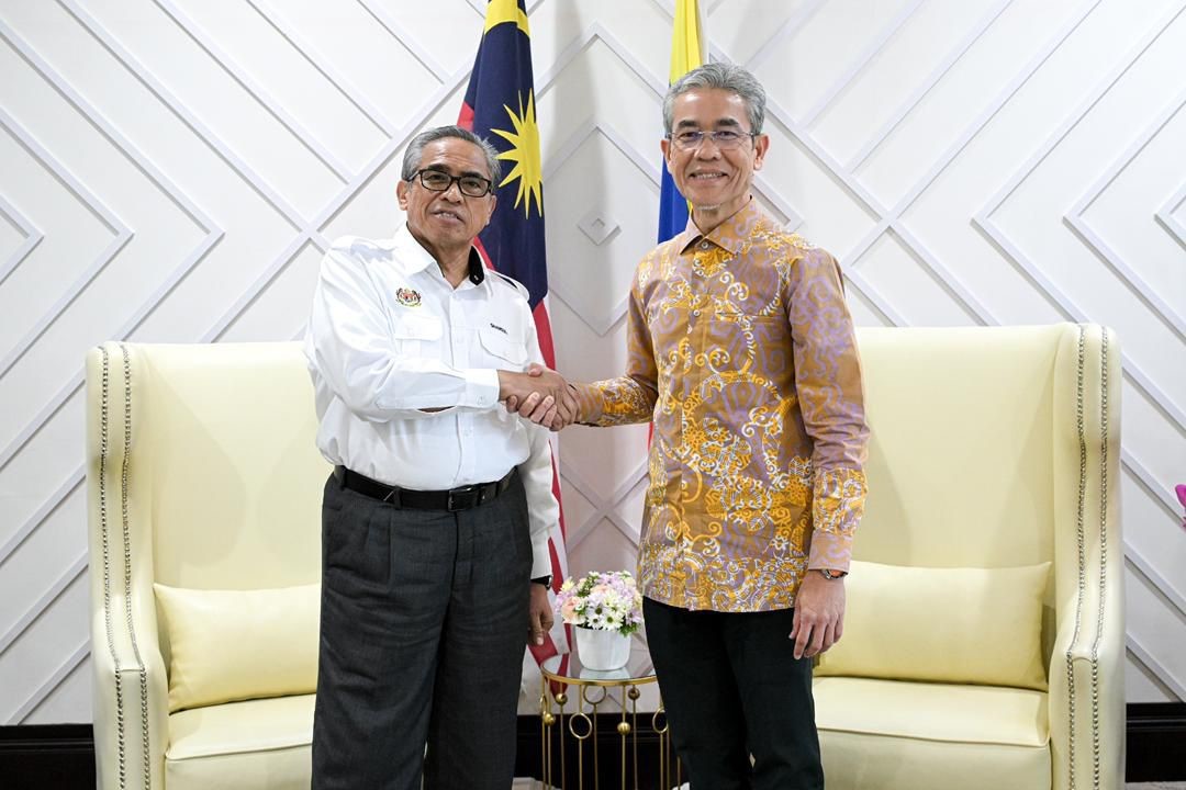 Kunjungan Hormat KSU KPT kepada Ketua Setiausaha Negara