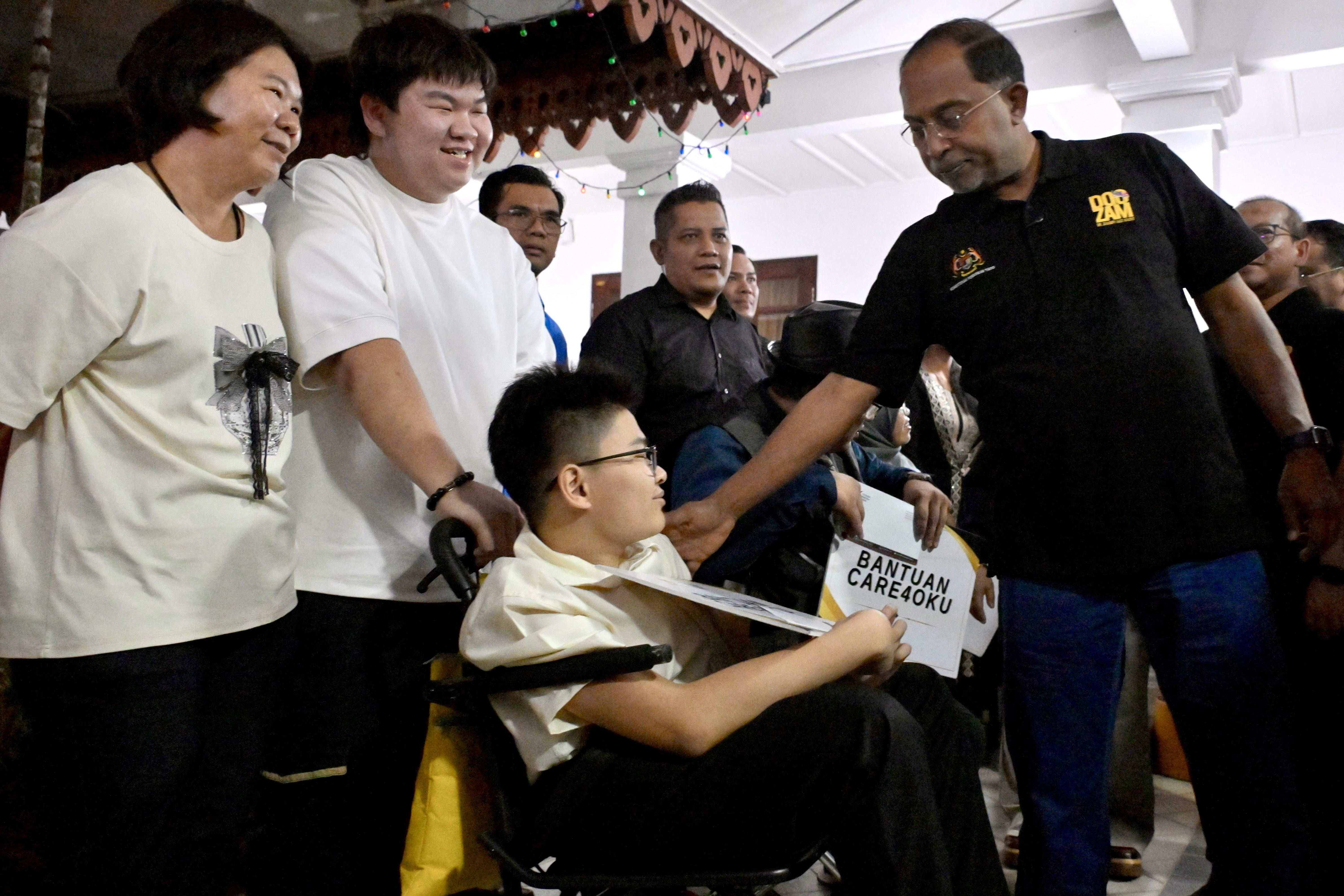 Program Turun Padang 'Semarak Kampus UTM' Dekatkan KPT Dengan Warga Universiti