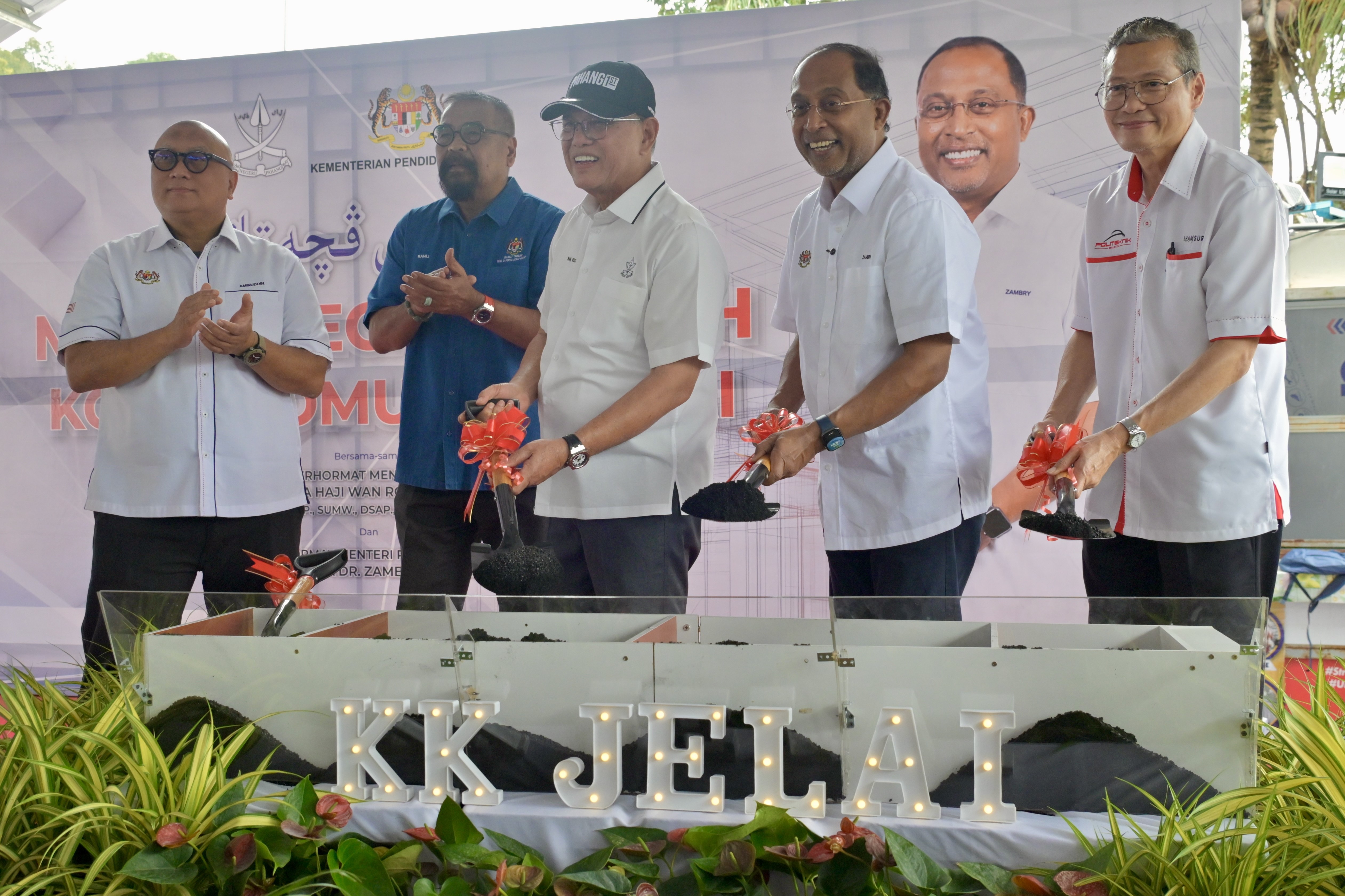 Pecah Tanah Kolej Komuniti Jelai Bukti Komitmen Perluas Akses TVET POLYCC Luar Bandar