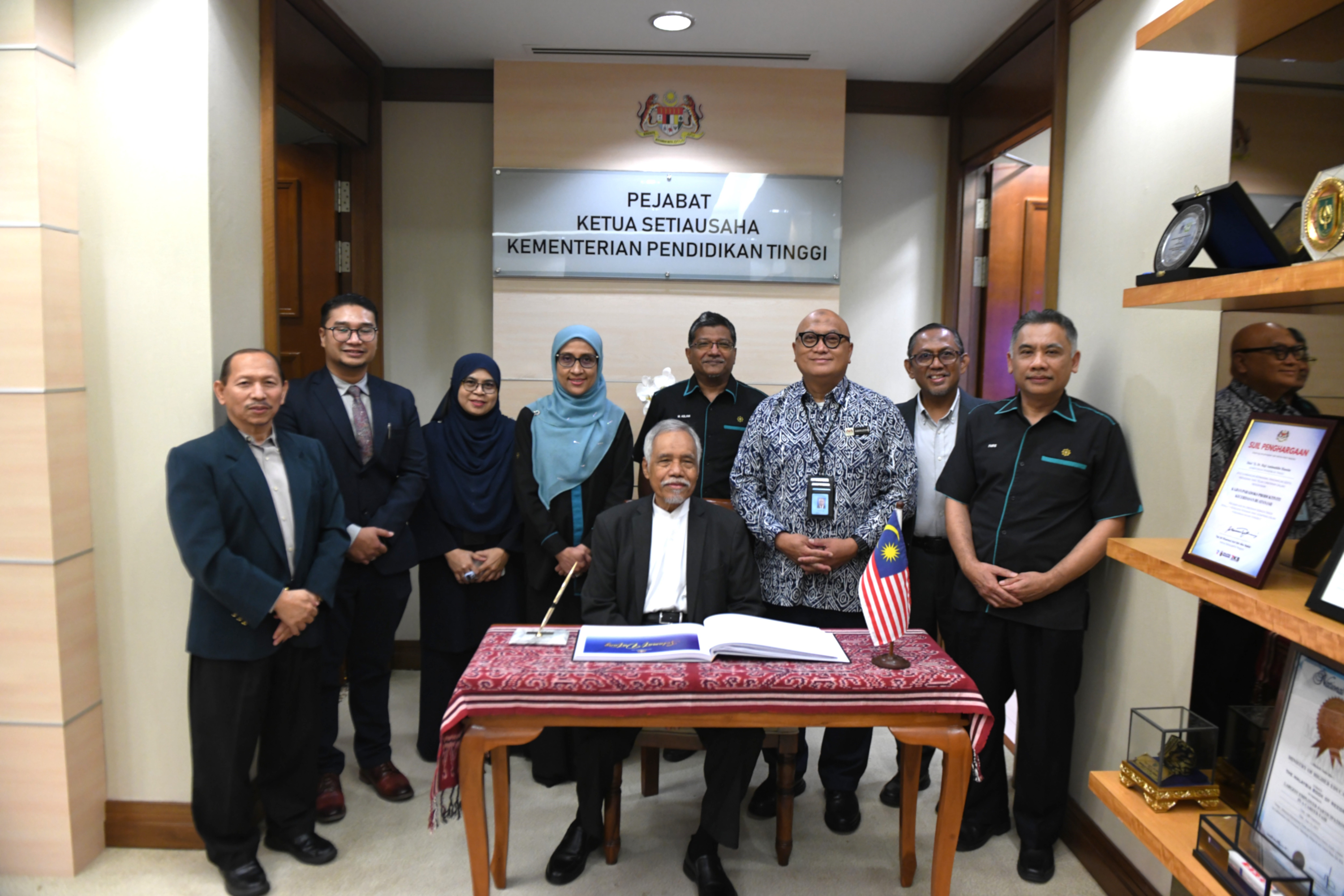 Kunjungan Hormat UIAM Perkukuh Kerjasama Strategik dan Tadbir Urus