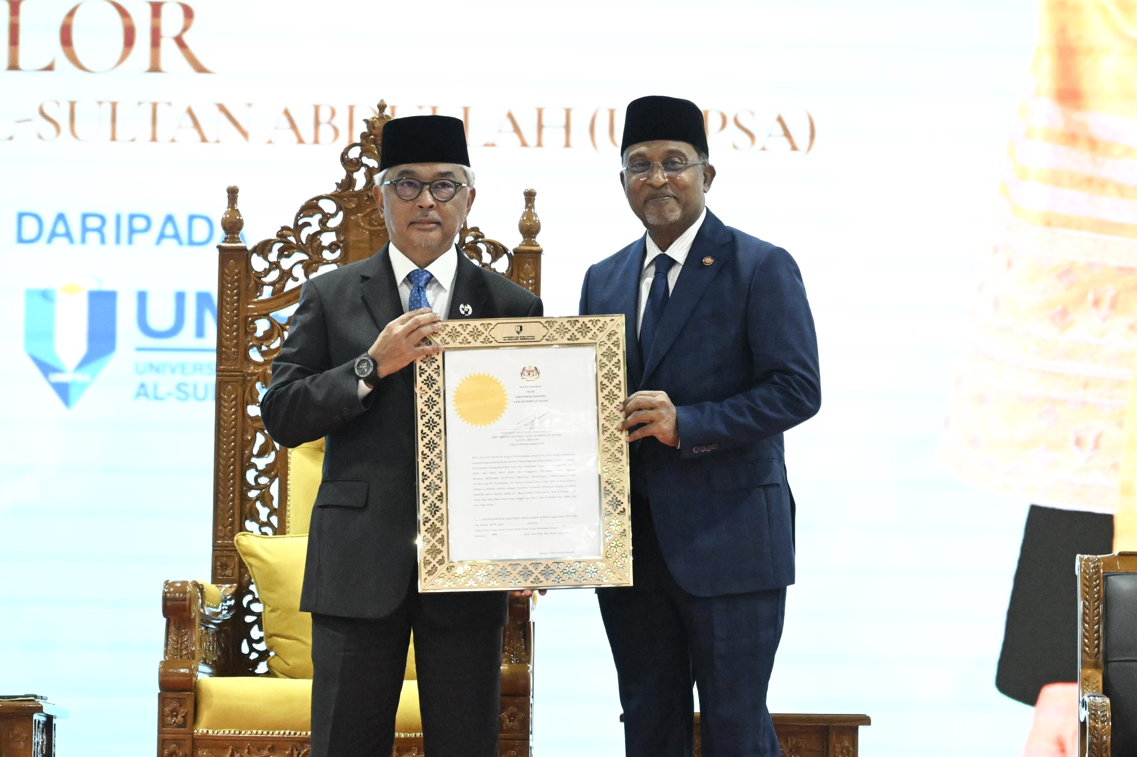 Sultan Pahang Sempurna Pemasyhuran Dewan Tuanku Canselor UMPSA