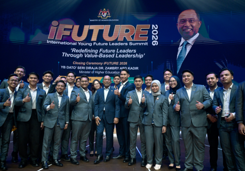 iFUTURE 2026 Labuh Tirai, YB MENTERI Seru Anak Muda Berani Depani Realiti, Teguh Pegang Nilai dan Integriti