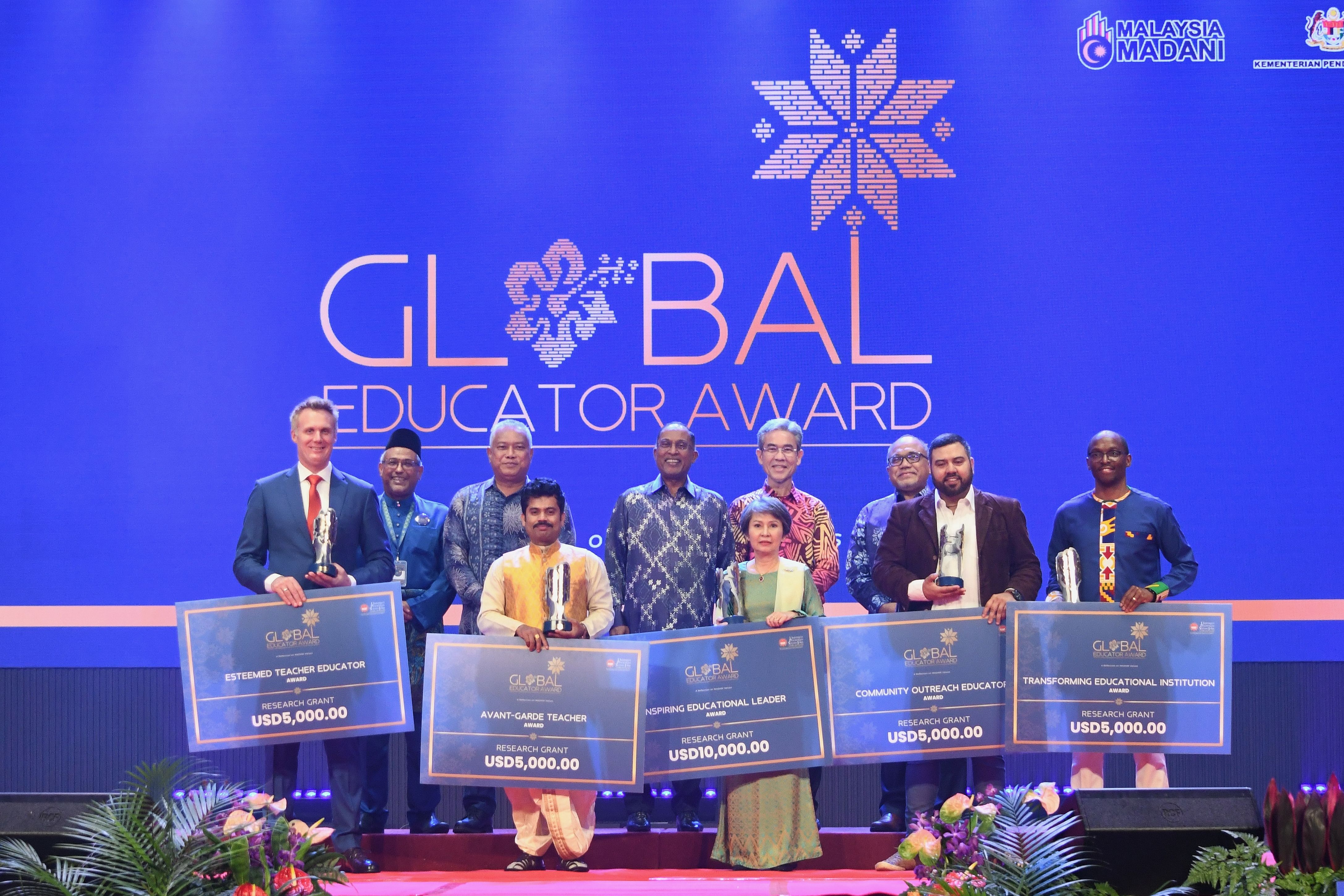 Anugerah Pendidik Global Lonjak Malaysia Sebagai Hab Pendidikan Antarabangsa