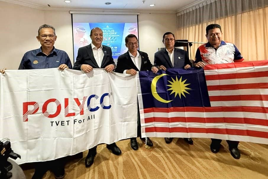 16 Pelajar POLYCC Galas Tanggungjawab Negara Ke FIRA RoboWorld Cup 2025 Korea