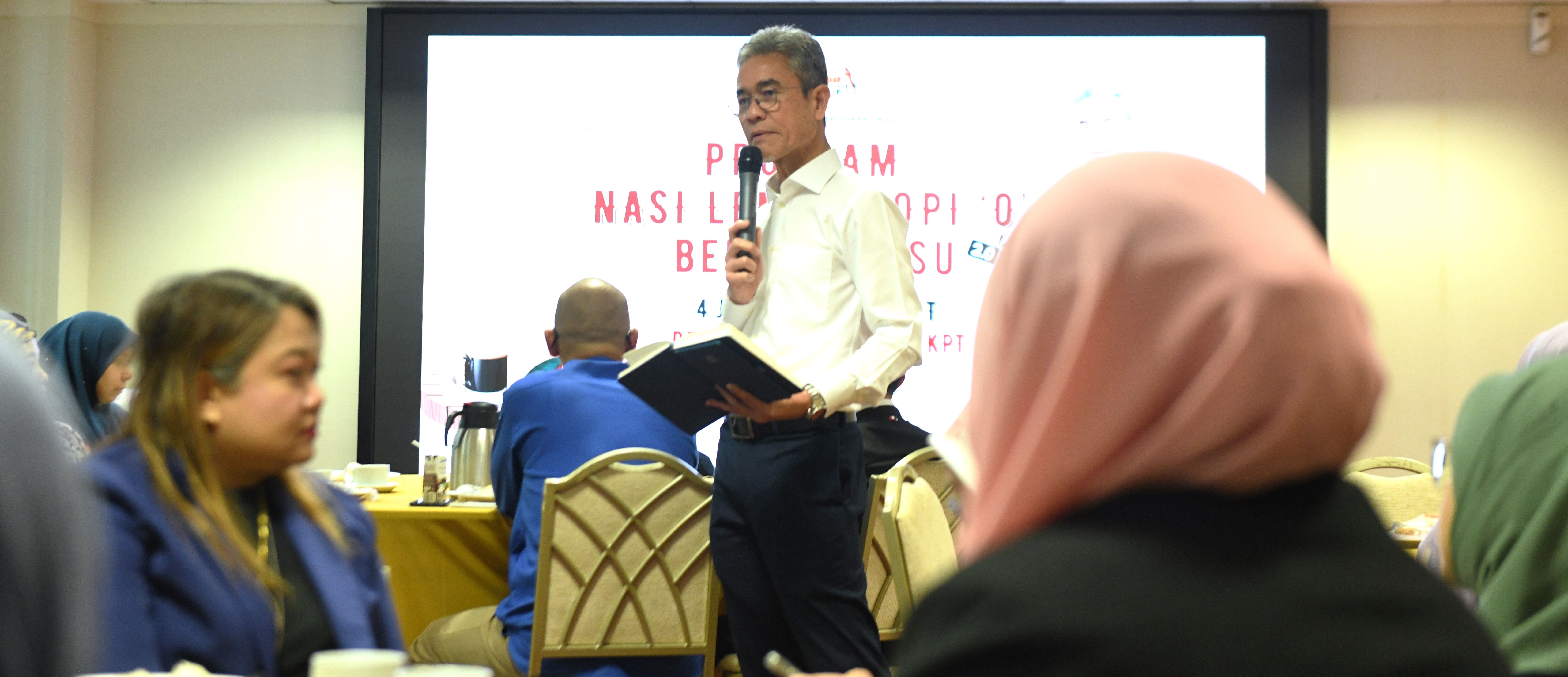 Program ‘Nasi Lemak Kopi O’ Bersama KSU KPT